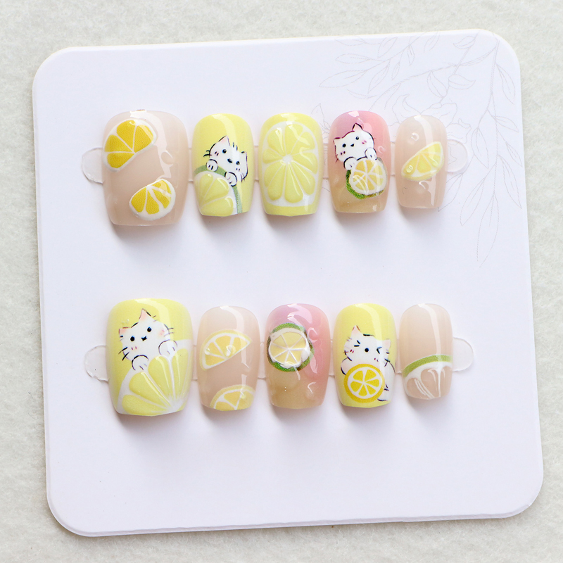 10 Buah Kuku Palsu Pendek Moti - Nail Art Strawberry ulasan dan harga
